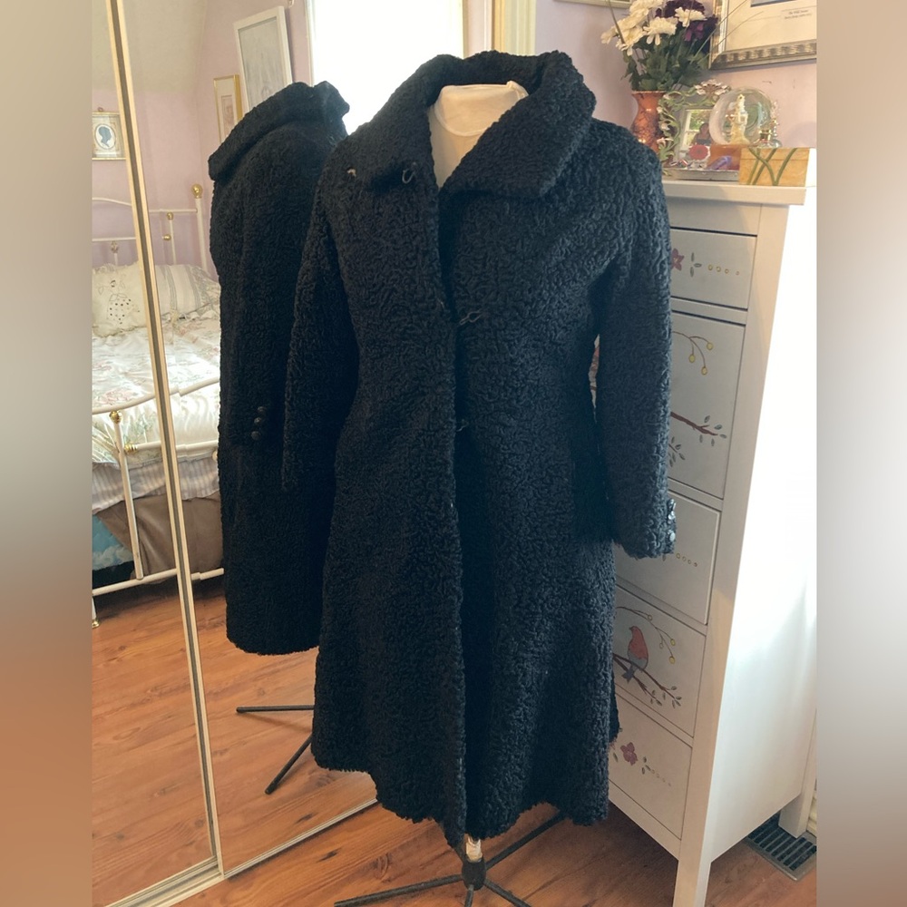 Vintage 50s  Persian Lamb Knee-Length Black Winter Coat